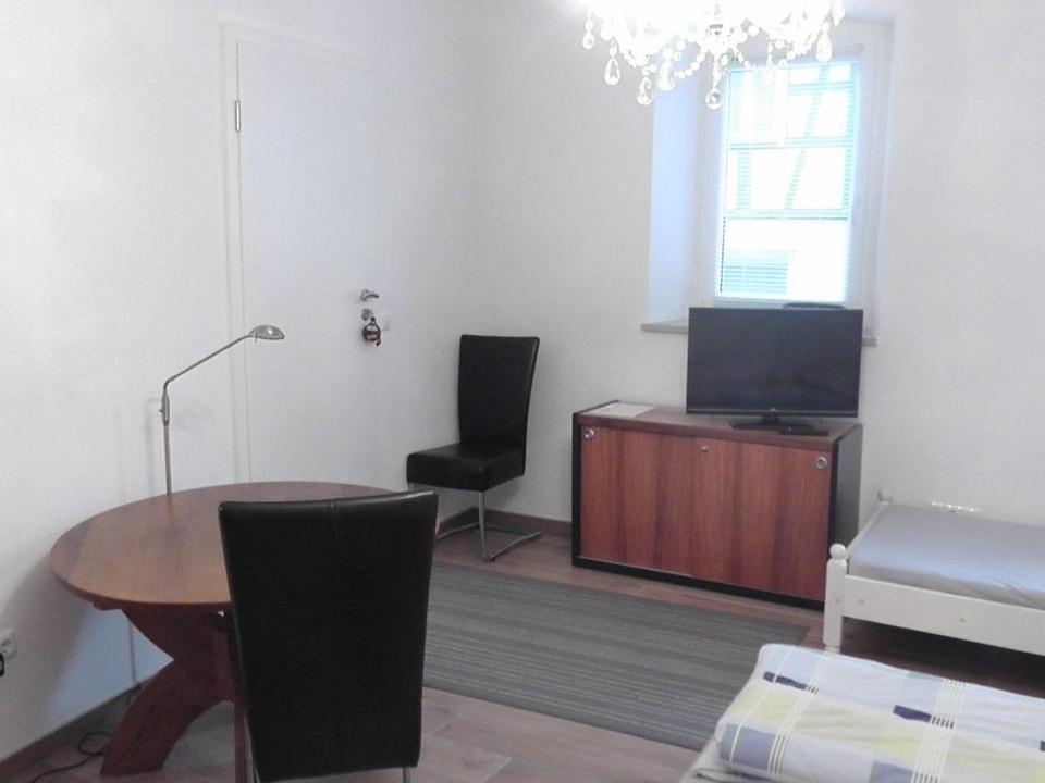 Cityzimmer Eltmann Eksteriør billede